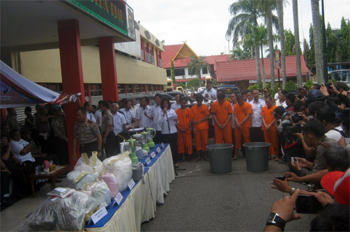 Kapolda Riau Ultimatum Peredaran Narkoba di Kampung Dalam Pekanbaru