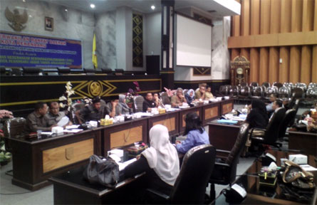Berlakukan Tarif Lama, Hari Ini Pedagang Pasar Kodim Bisa Berjualan
