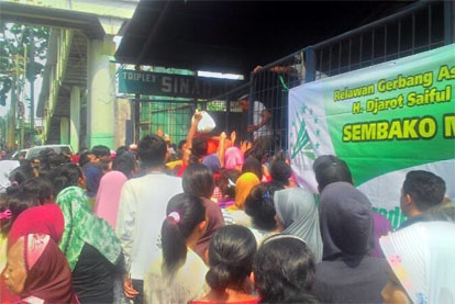 Bawaslu: Pembagian Sembako Murah Itu Dugaan Politik Uang