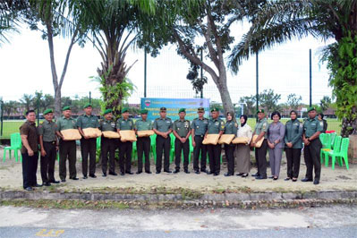 11 Prajurit dan PNS Korban Musibah Kebakaran Terima Bantuan
