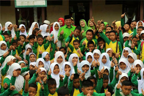 Bupati Wardan Silaturahmi ke Madrasah Saadah El Islamiyah Tembilahan