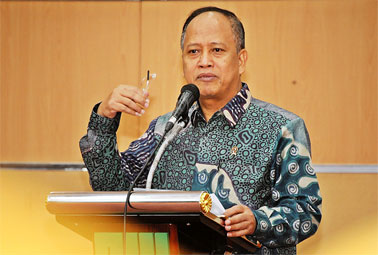 Menristekdikti: Lembaga LGBT Dilarang Masuk Kampus