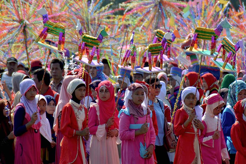 Cara Perkenalkan Ramadhan pada Anak-anak