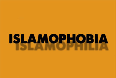 Kaki Babi Digantung di Islam Center Seaford