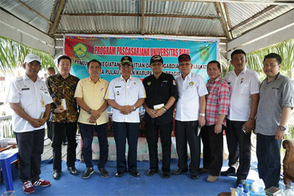 Bupati HM Wardan Buka Kegiatan Penelitian Dan Pengabdian Pasca Sarjana UR Di Kawasan Ekowisata Pantai Solop
