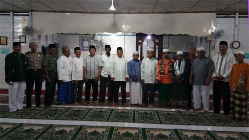 Sekda Rohil Syafari Ramadan Ke Masjid Raya An-Nur Panipahan