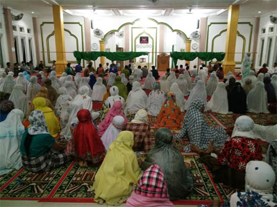 Jamaah Masjid Taqwa Baganhulu Peringati Malam Nuzulul Quran
