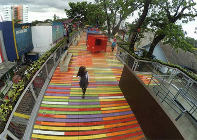 Skywalk Cihampelas Jadi Kandidat Destinasi Wisata Terpopuler