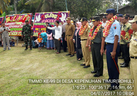 Danrem 031/Wirabima Dampingi Gubri Buka TMMD Ke 99