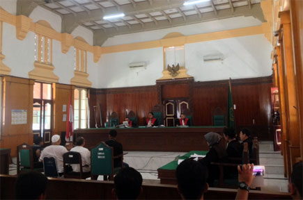 Sidang Kasus Penghinaan Nabi Muhammad, Terdakwa Lesu Dengar Kesaksian 4 Netizen