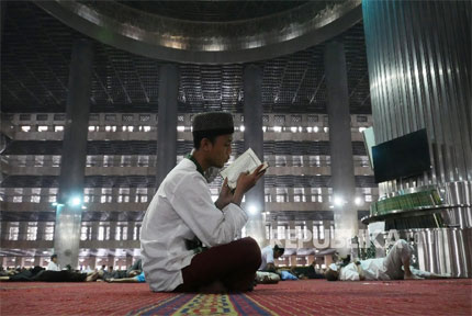 Inilah Khutbah Iblis yang Membuat Semua Orang Menangis
