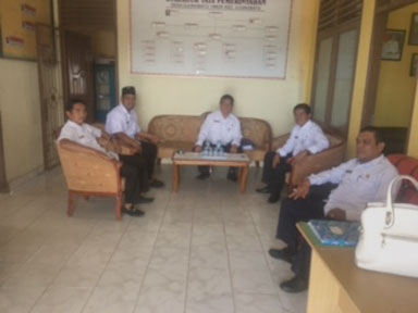 Kepala DPMPD Rohul Sosialisasikan Program “Tatap Desa” di Ujung Batu Timur