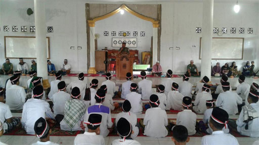 Koramil 03/Tempuling Sukses Gelar Doa Bersama 171717 di Masjid Daarul Rahman