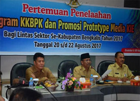 Bengkalis Gelar Pertemuan Penelaahan KKBPK Tingkat Kabupaten