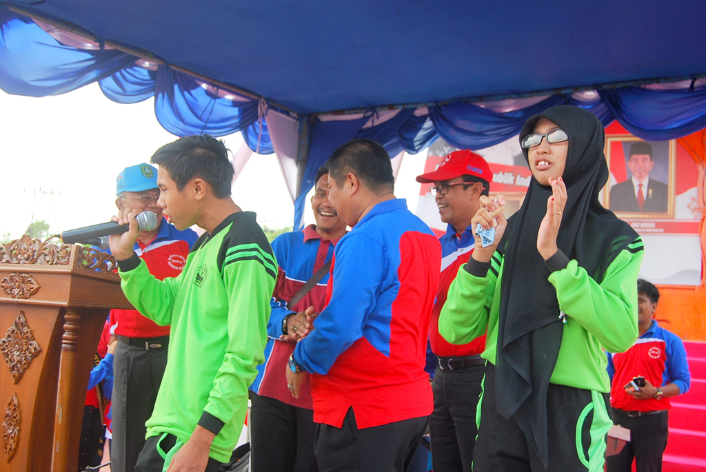Suara Emas Nanda “Armada” Pukau Bupati
