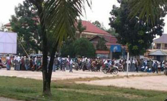 Belasan Siswa SMAN 1 Air Tiris Kesurupan, Sekolah Diliburkan