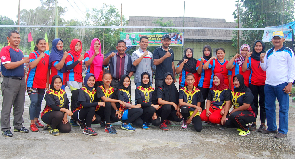 Ketua PBVSI Bengkalis Resmi Membuka Volly Ball Jangkang Cup I 2017