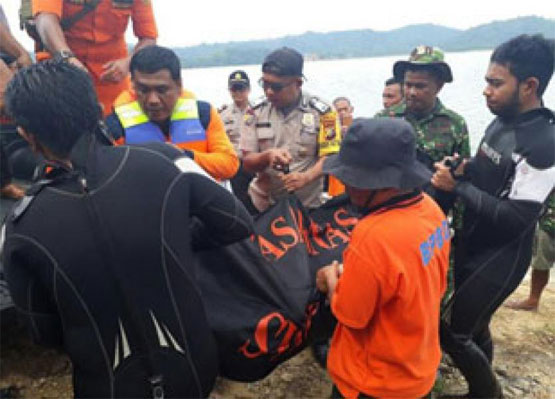 Tim Basarnas Temukan Jasad Wanita Tenggelam di Waduk PLTA Koto Panjang