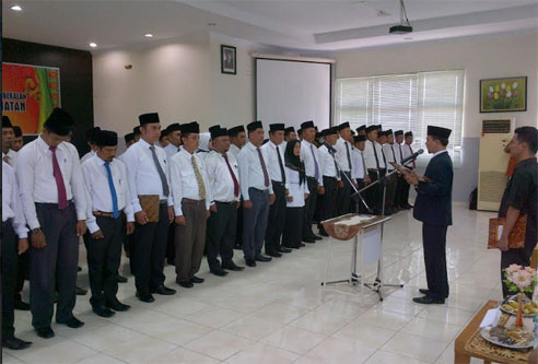63 Anggota Panwascam Resmi Dilantik