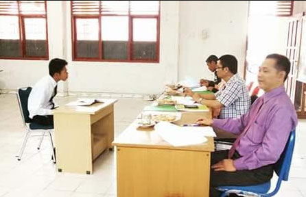 Fekon UNISI Disibukkan Padatnya Jadwal Ujian Oral Comprehesive Mahasiswa
