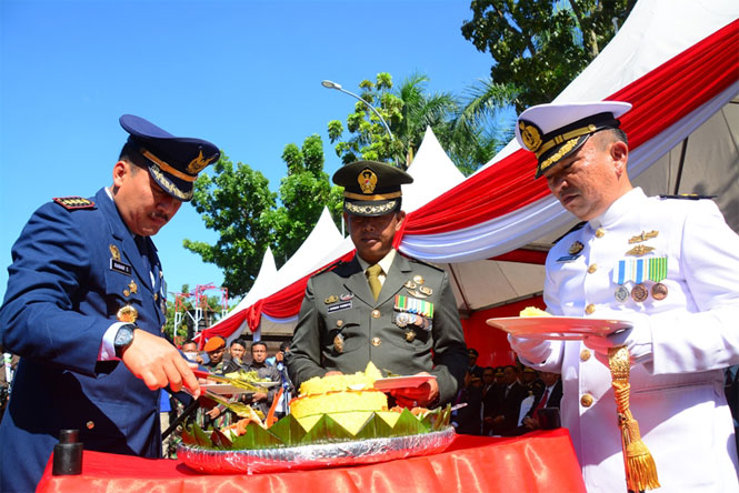 Peringatan HUT TNI Ke-72, "Bersama Rakyat TNI Kuat"