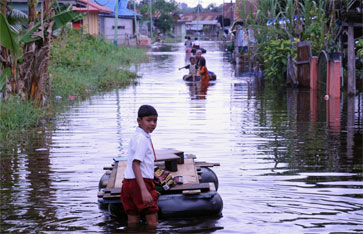 Korban Banjir Rumbai Mulai Diserang Penyakit, DPRD Tantang Action Dinsos dan Diskes