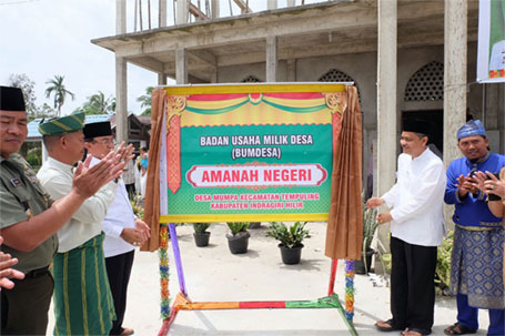 Resmikan BUMDes Mumpa, Bupati Berharap Jadi Wadah Pengembangan Ekonomi Desa
