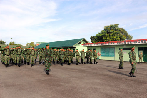Minggu Militer, Prajurit dan PNS Korem 031/Wira Bima Latihan PBB