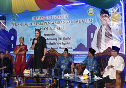 Datangkan Narasumber Asal Inggris, Bupati Amril Apresisasi Seminar Dakwah DDII