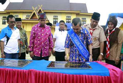 Jelang Cuti, Syamsuar Resmikan Rumah Sakit Tipe D dan Buper Tengku Alam