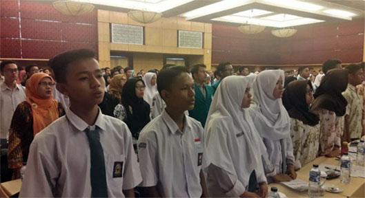 Ratusan Pelajar dan Mahasiswa Antusias Mengikuti Forum Literasi Digital Citizenship HPN 2018