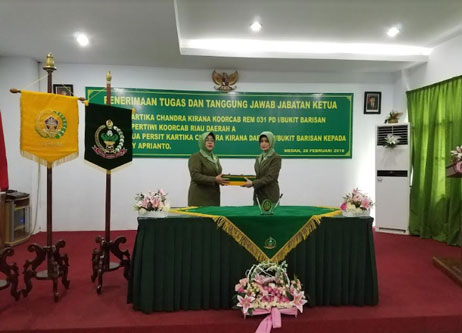 Ny. Dinni Sony Aprianto Jabat Ketua Persit KCK Koorcab Rem 031 PD I/Bukit Barisan