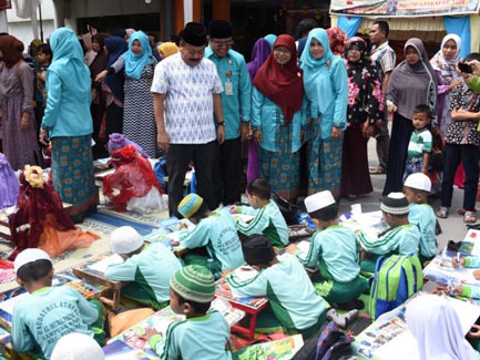 Bupati Amril Buka Festival Anak Soleh Tingkat Kecamatan Mandau dan Pinggir