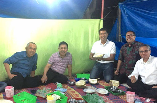 Gubri bersama Tokoh Pers Nasional Karni Ilyas