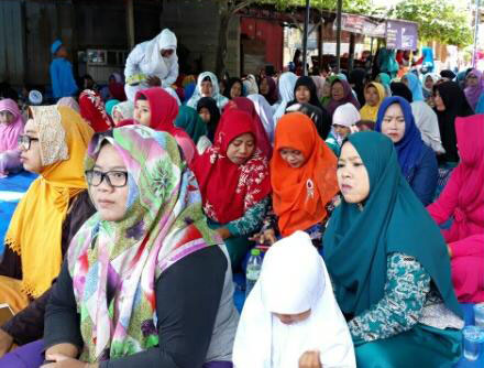 Perempuan Desa Serai Wangi Do’akan Syamsuar Jadi Gubernur
