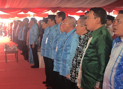 Gubri Dampingi Presiden Joko Widodo Saat Groundbreaking Tol Padang-Pekanbaru