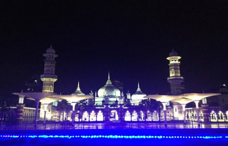 Serunya Wisata Masjid Jamek Kuala Lumpur, Serasa di Masjid Nabawi