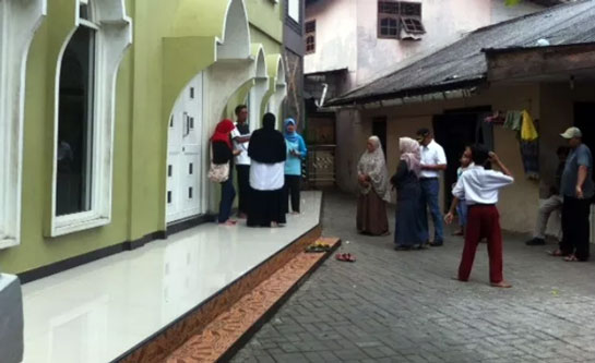 Wanita Tanpa Identitas Tewas Usai Melahirkan di Masjid