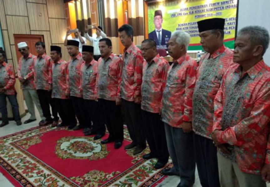 Forum Komite SMA, SMK dan SLB Negeri Dikukuhkan, Ini Pesan Pj Bupati Inhil