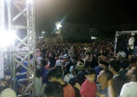Tabligh Akbar Bersama Ustadz Abdul Somad, Ribuan Jamaah Banjiri Terminal Duri