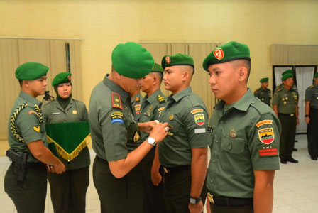 134 Anggota Bintara dan Tamtama Korem 031/Wira Bima Naik Pangkat
