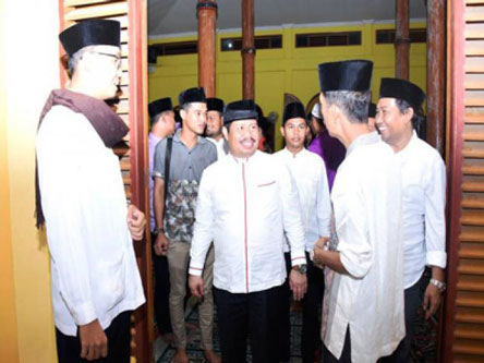 Meski Libur, Bupati Amril Ingatkan Camat Laksanakan Upacara Hari Lahir Pancasila