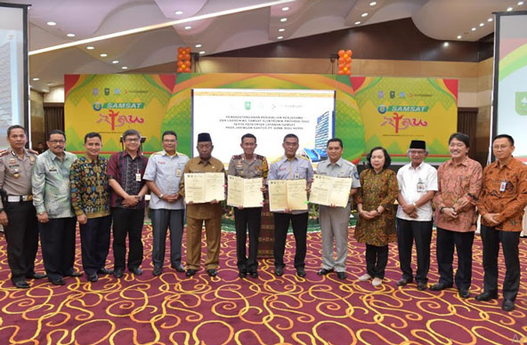 KPK Puji Peluncuran e-Samsat Riau, Dapat Dibayar Melalui ATM Bank Riau Kepri