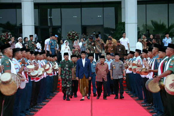 Presiden RI Buka Puasa Bersama Keluarga Besar TNI-Polri dan Masyarakat