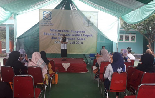 Ini 4 Kunci Sukses Mendidik Anak Menurut Ulama