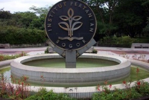 Penjelasan IPB Tentang Putusnya Beasiswa Mahasiswi Mualaf