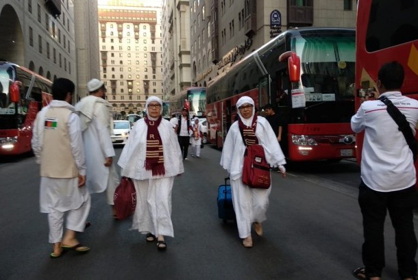 Ribuan Calhaj Embarkasi Batam Masih di Madinah