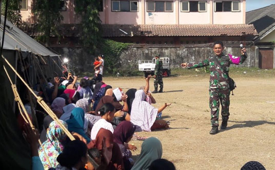Tim Psikologi TNI Kogasgabpad Bantu Pulihkan Trauma Warga Lombok