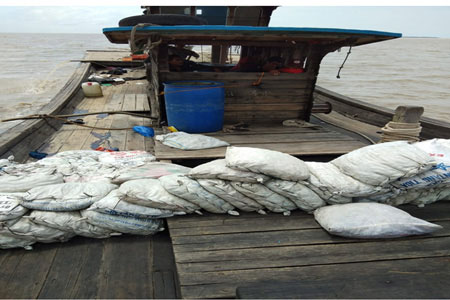 Pelaku Ilegal Fishing Asal Asahan Didor Sat Polair Polres Rohil, 1 Tewas, 2 Kritis