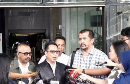 Sambangi KPK, Kementerian LHK Ungkap 18 Perusahaan Terlibat Penyelundupan Kayu